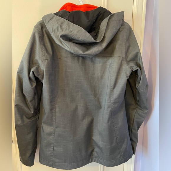 O'Neill Womens Ski Jacket with Removeable Fleece Lining Size Medium - Picture 2 of 8